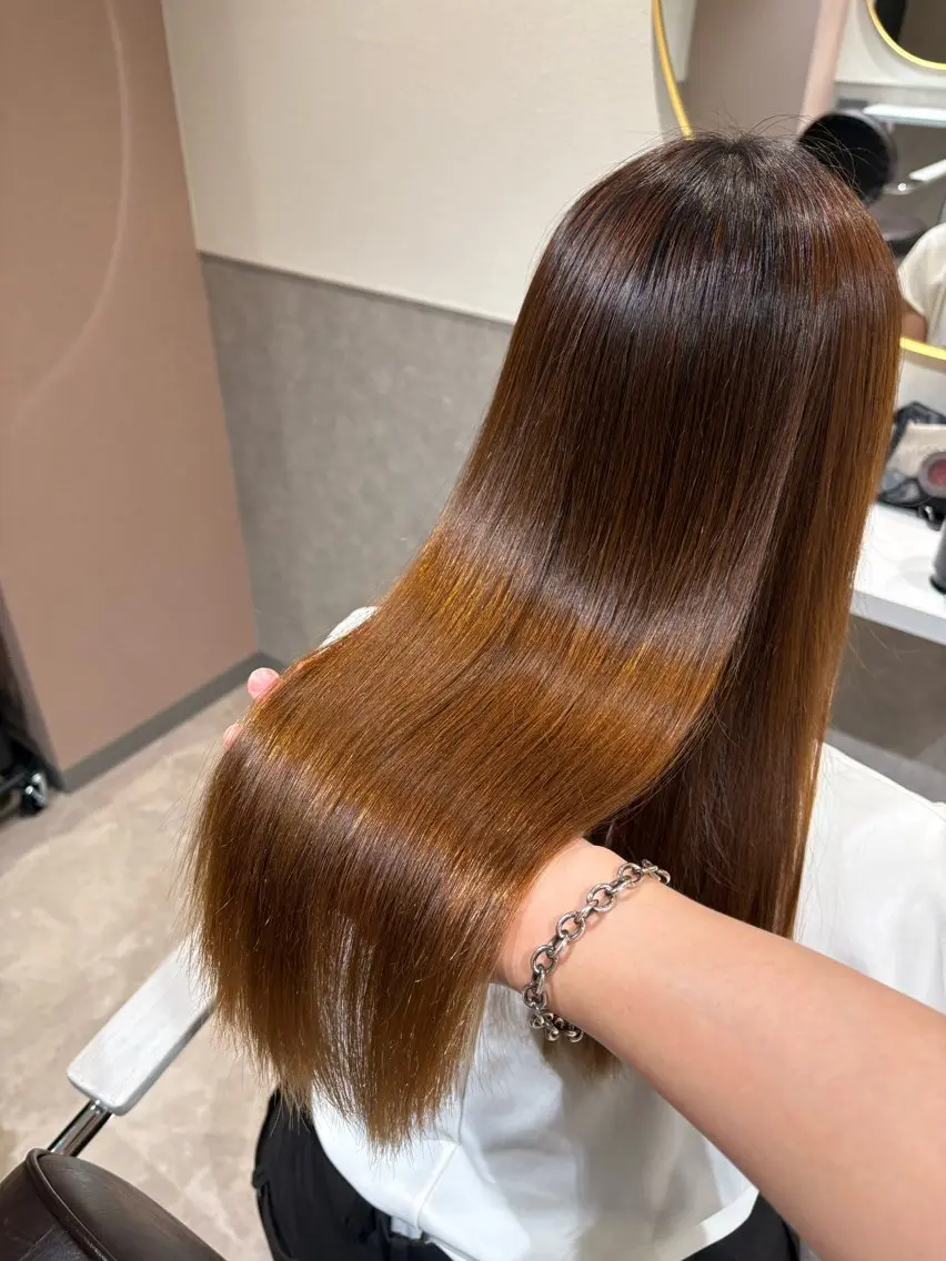 セミロング 髪質改善 トリートメント ヘアカラー トリートメント 髪質改善 縮毛矯正/ レイヤー/銀座/本木のヘアスタイル