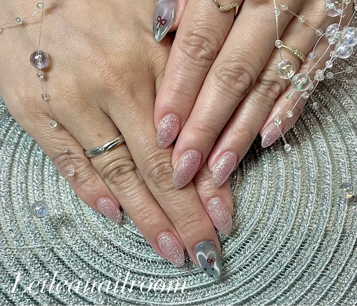 ネイル アートネイル フラッシュネイル ハンドネイル レイレア ネイルルームのネイルデザイン