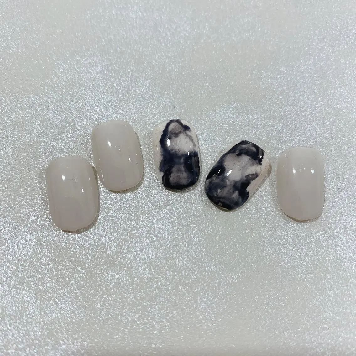 ネイル emiu petiteのネイルデザイン