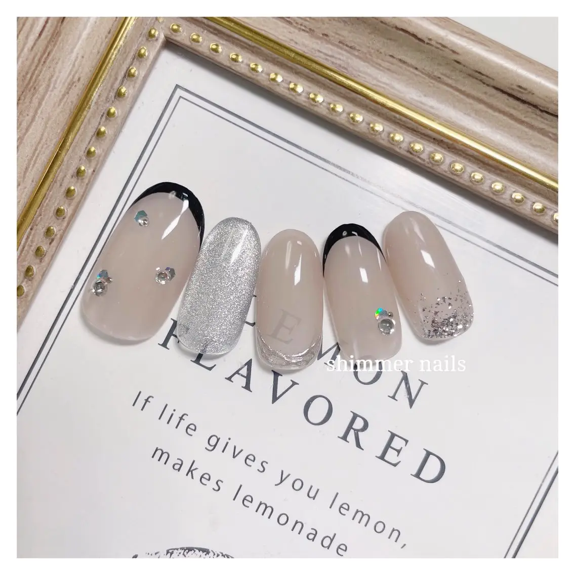 ネイル フレンチネイル shimmer nailsのネイルデザイン
