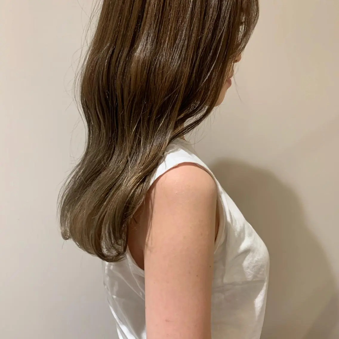 ロング カラー ヘアアレンジ 高井瑠華🌼 ストカールカット特化のヘアスタイル