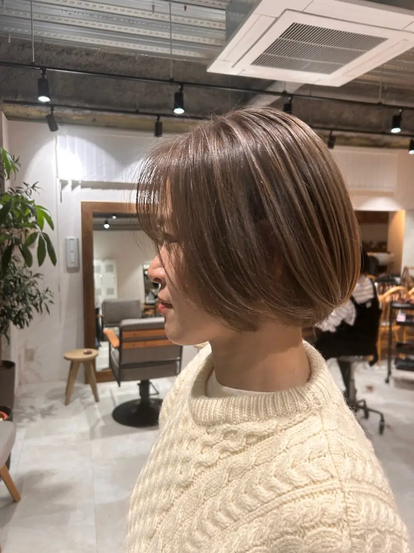 ショート カラー 髪質改善/赤みゼロ 🤎柔ベージュのヘアスタイル