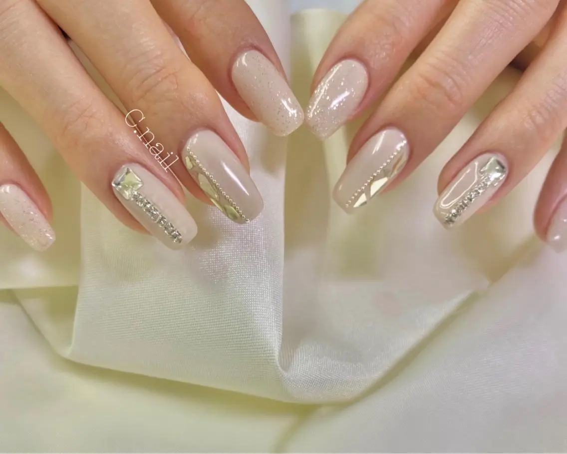 ネイル ワンカラーネイル シンプルネイル ワンホンネイル C.Nail &Eyeのネイルデザイン