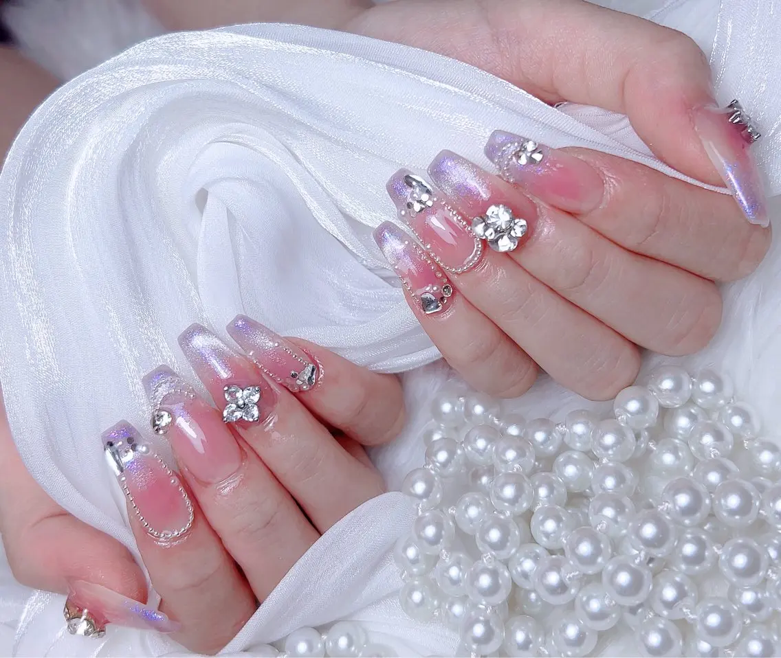 ネイル M🌷nail 長さだし専門店のネイルデザイン