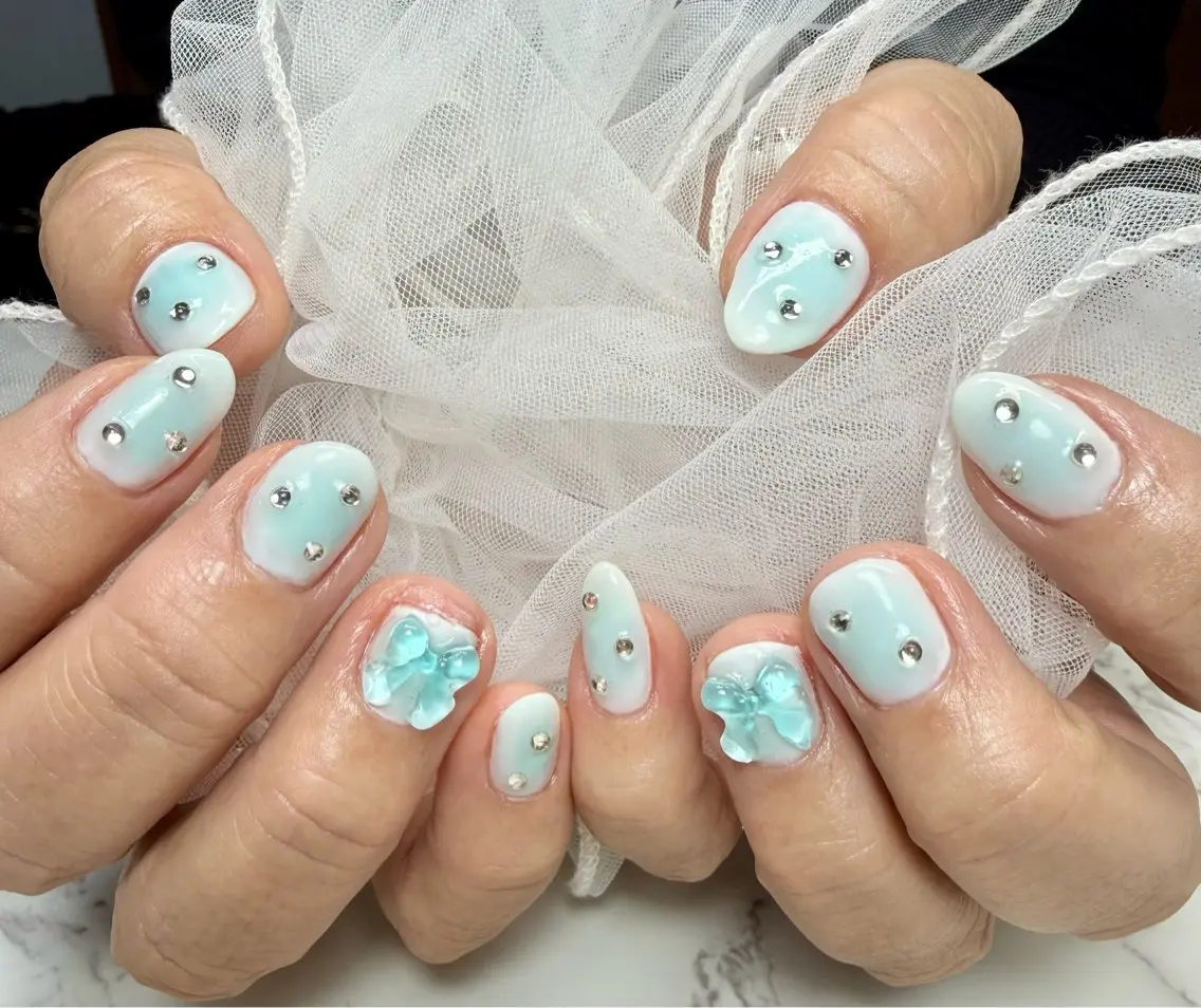 ネイル アートネイル チークネイル フラッシュネイル フラッシュマグ フレンチネイル Mai’s nailのネイルデザイン