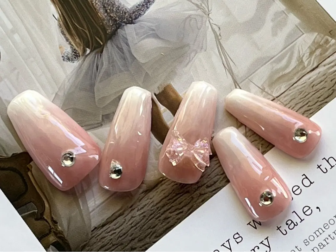 ネイル ピンク ハンドネイル GARDEN GELのネイルデザイン