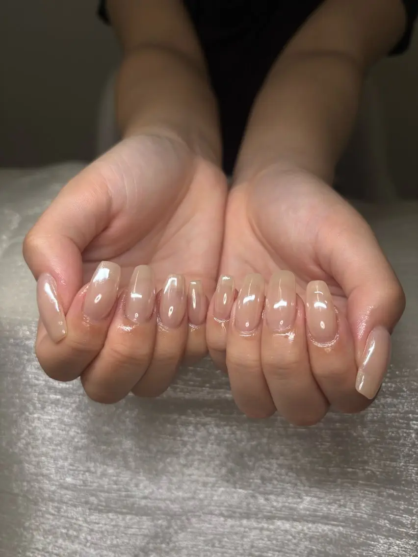 ネイル ワンカラーネイル glowé Runaのネイルデザイン