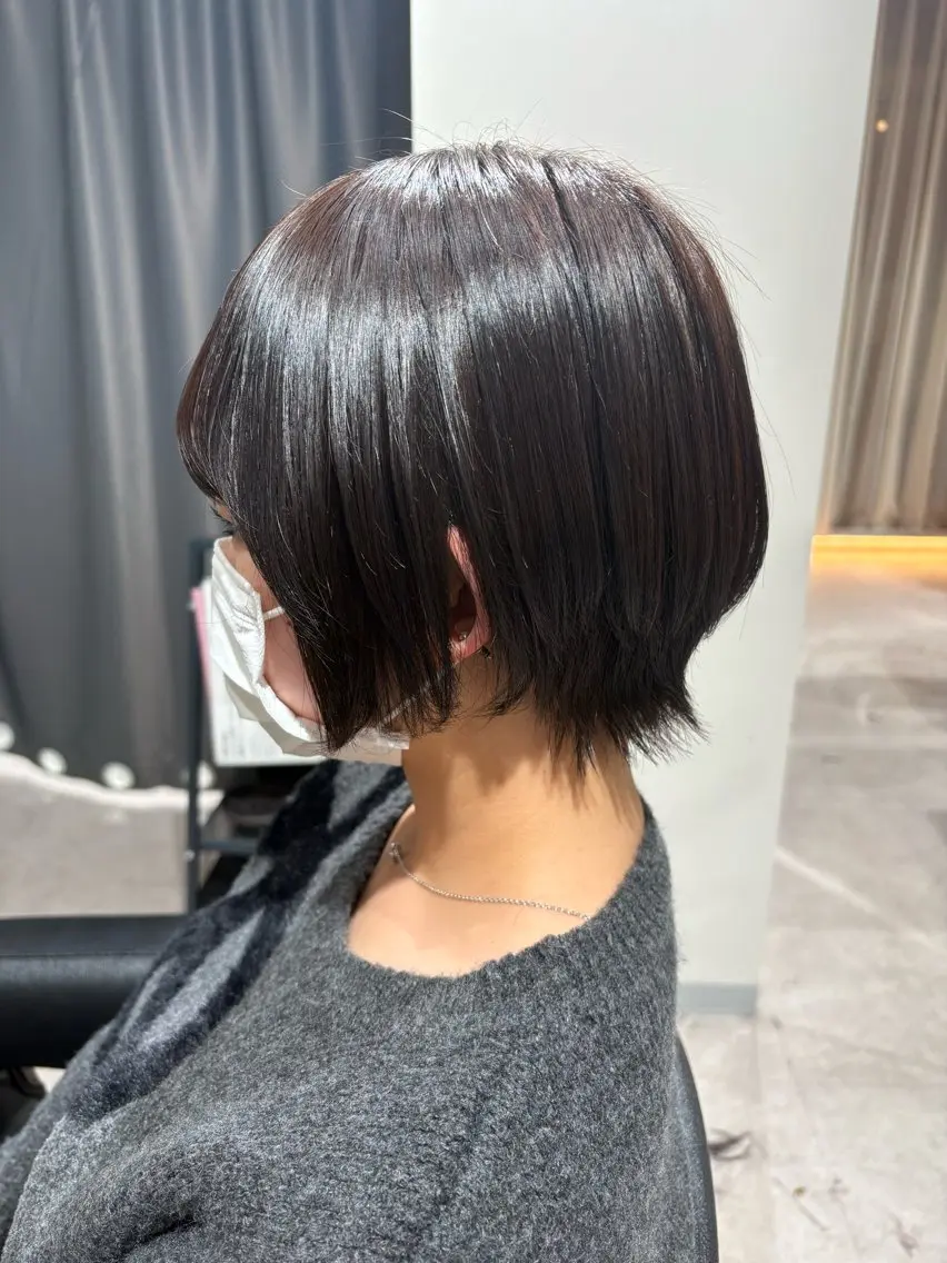 ショート カット aina / n.w.hのヘアスタイル