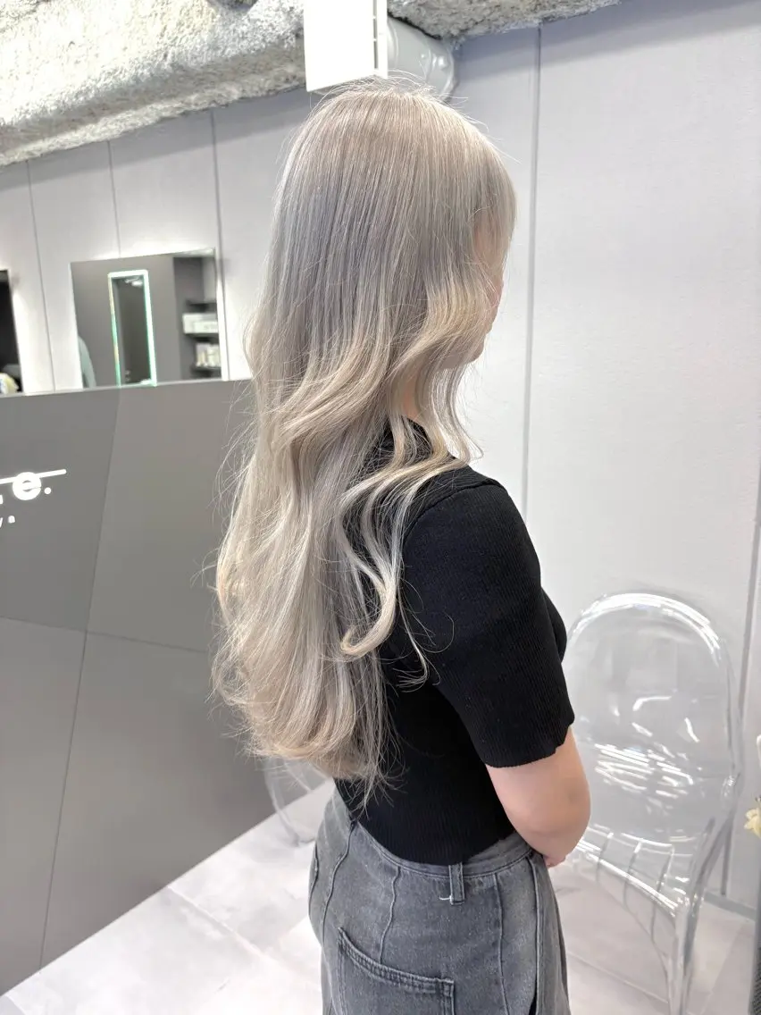 ロング 鈴木 朔弥/一宮のヘアスタイル