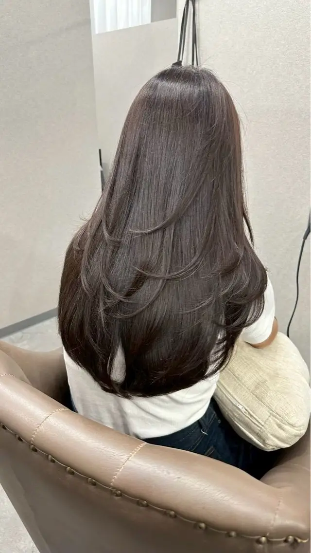 ロング SLASHスラッシュ 木下結月果のヘアスタイル