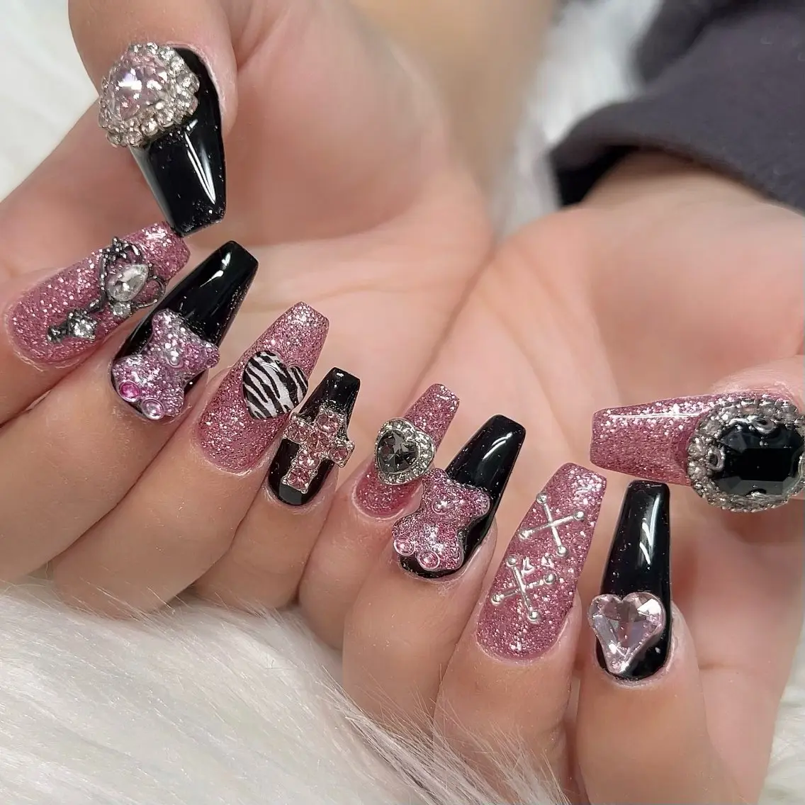ネイル ハンドネイル 【Yappy🌈】 💖P-tanaのネイルデザイン