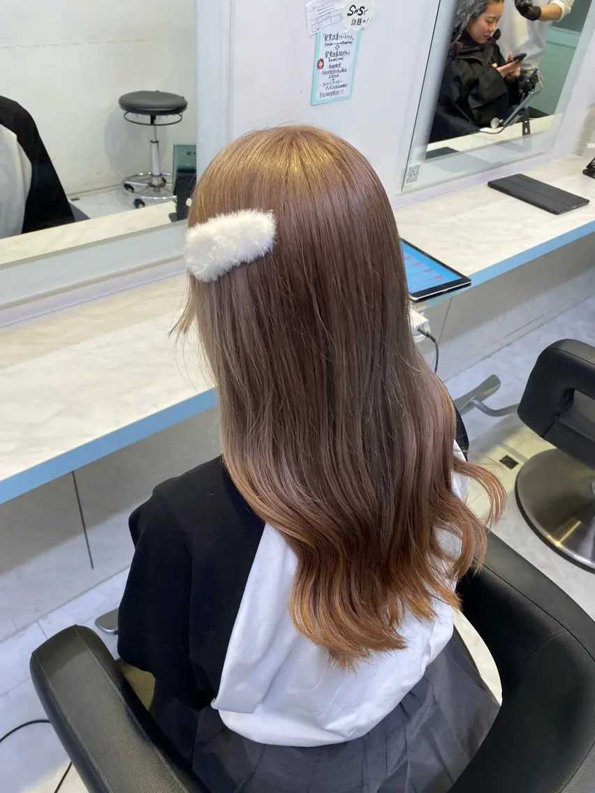 ロング カラー ヘアカラー 🤎モテ髪&透明感 ミルクティー🥣🤎のヘアスタイル