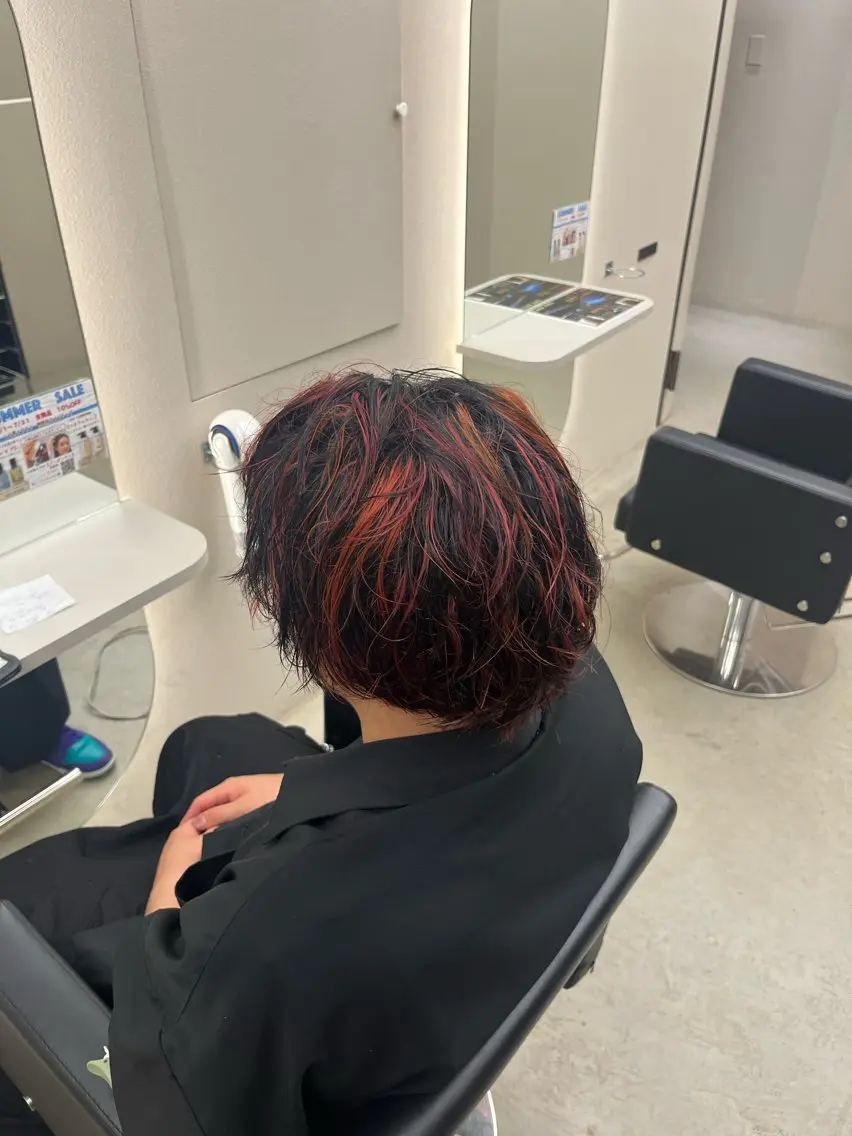 ブリーチ+カラーリングの写真