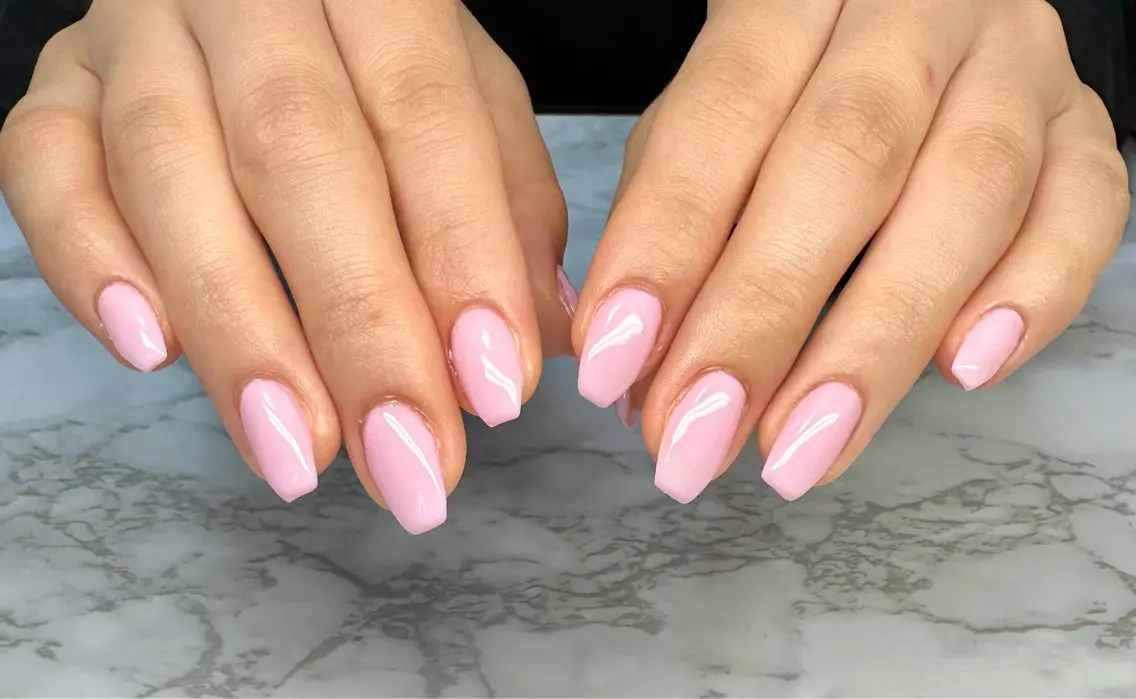 ネイル オーロラネイル ニュアンスネイル ワンカラーネイル 夏ネイル Mai’s nailのネイルデザイン