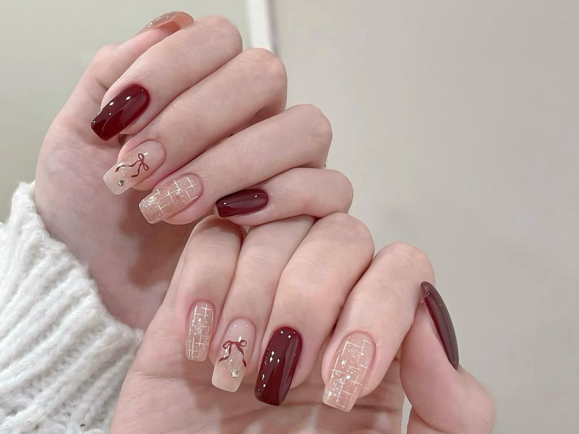 ネイル メンズ メンズ韓国風 べっ甲ネイル ボルドー ブラウン チークネイル ハンドネイル ハンドケア NEW NAIL池袋 韓国・ワンホンネイルのネイルデザイン