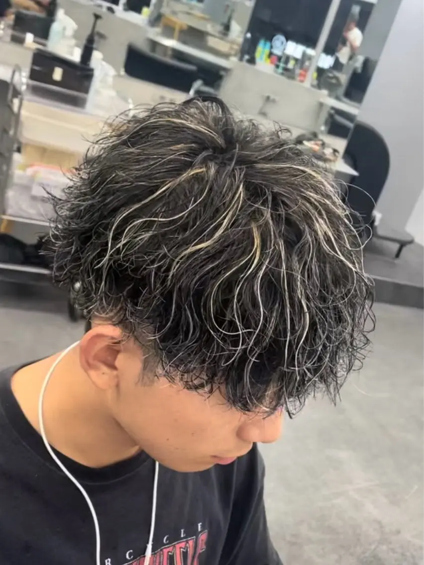 ショート カラー パーマ カット ヘアカラー パーマ fifth 児玉達哉 当日予約🙆のヘアスタイル