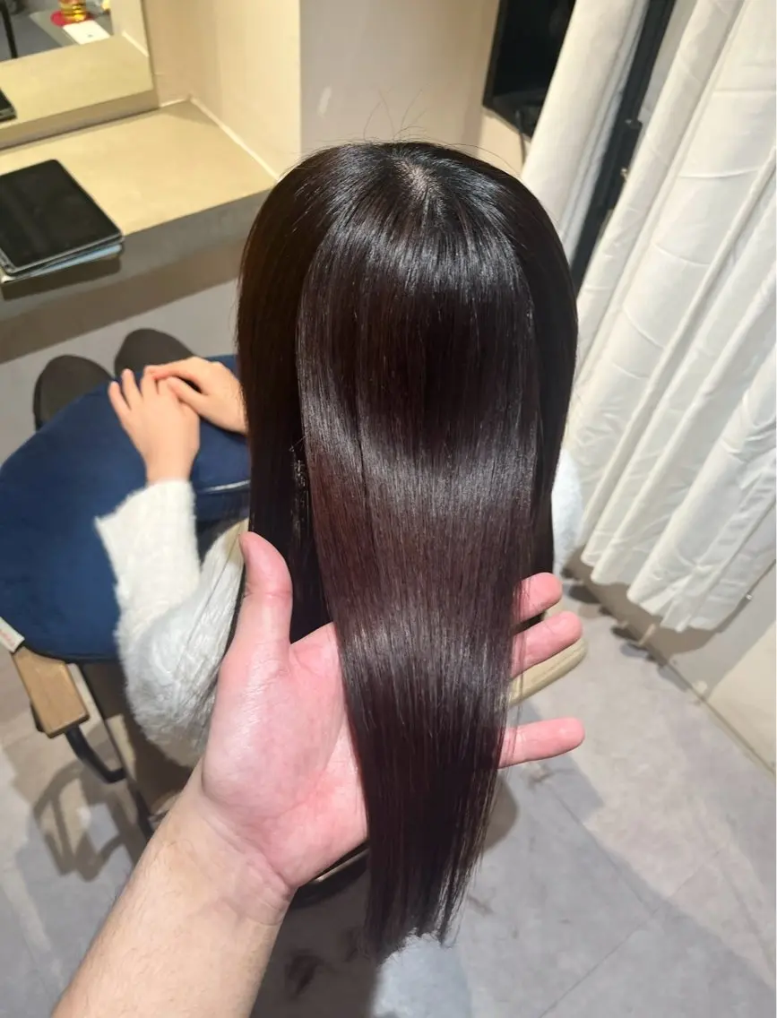 セミロング 縮毛矯正 トリートメント 必ず笑顔で帰っていた だきます!安田祐貴のヘアスタイル