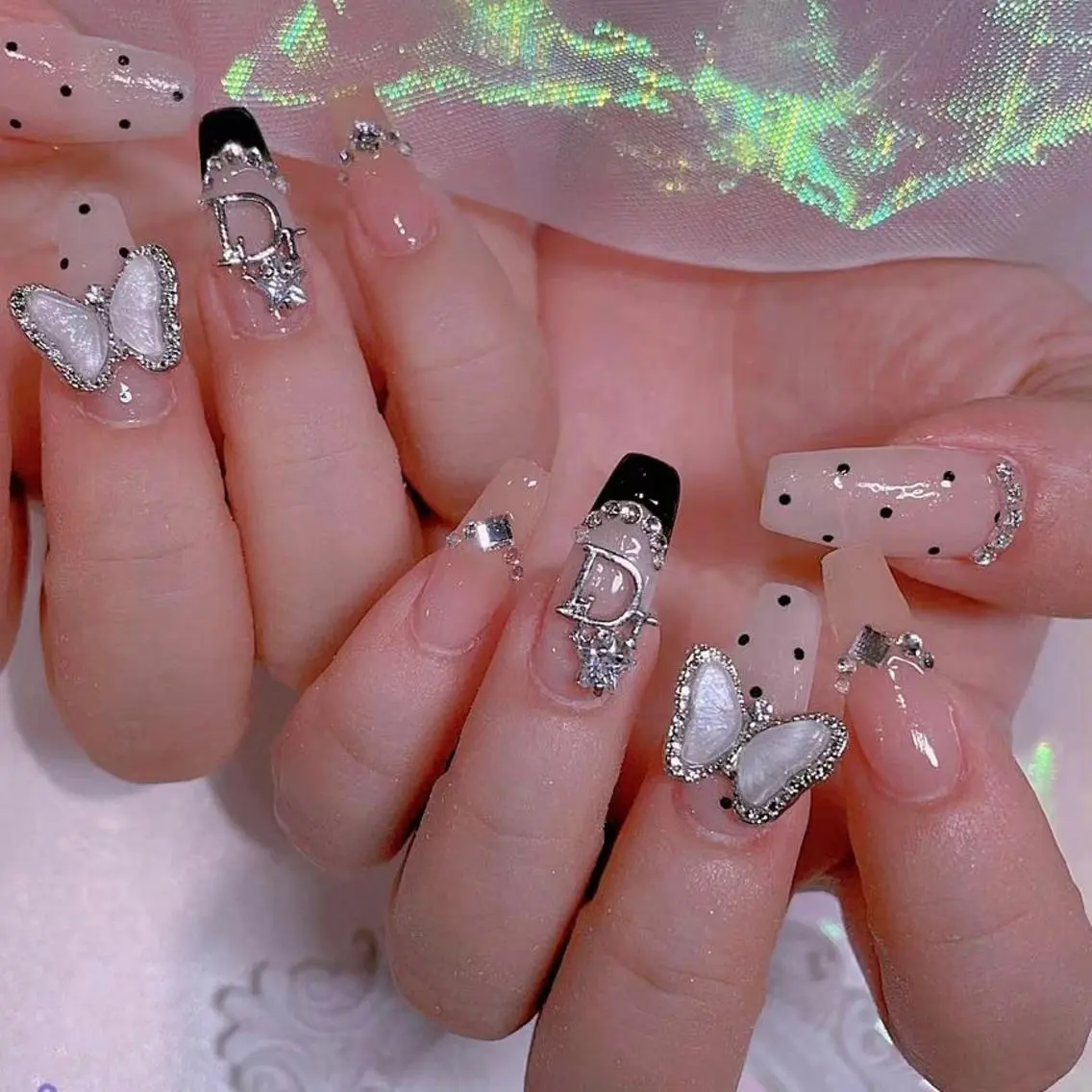 ネイル キラキラ🌸🌸🌸 nail ⭐️✨のネイルデザイン