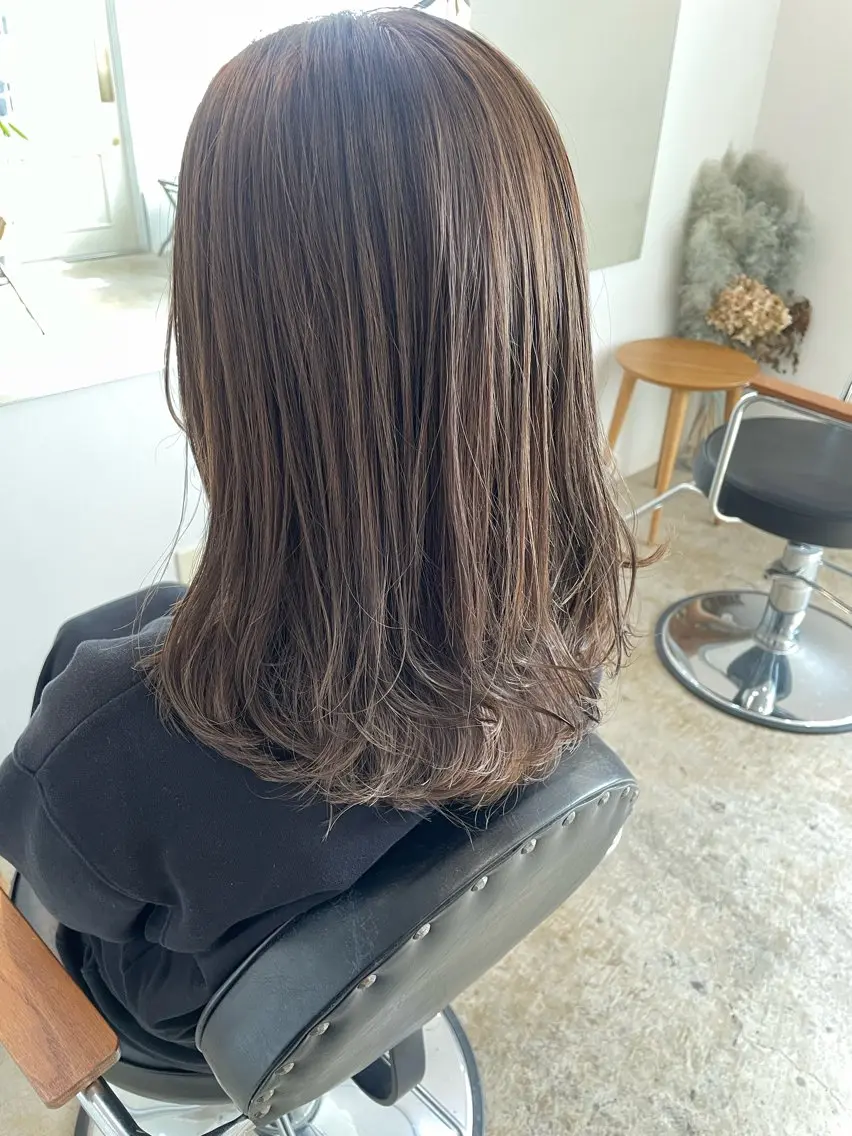 ミディアム カラー ヘアアレンジ カット ヘアカラー トリートメント ✿ 𝚜𝚊𝚔𝚒 ✿のヘアスタイル