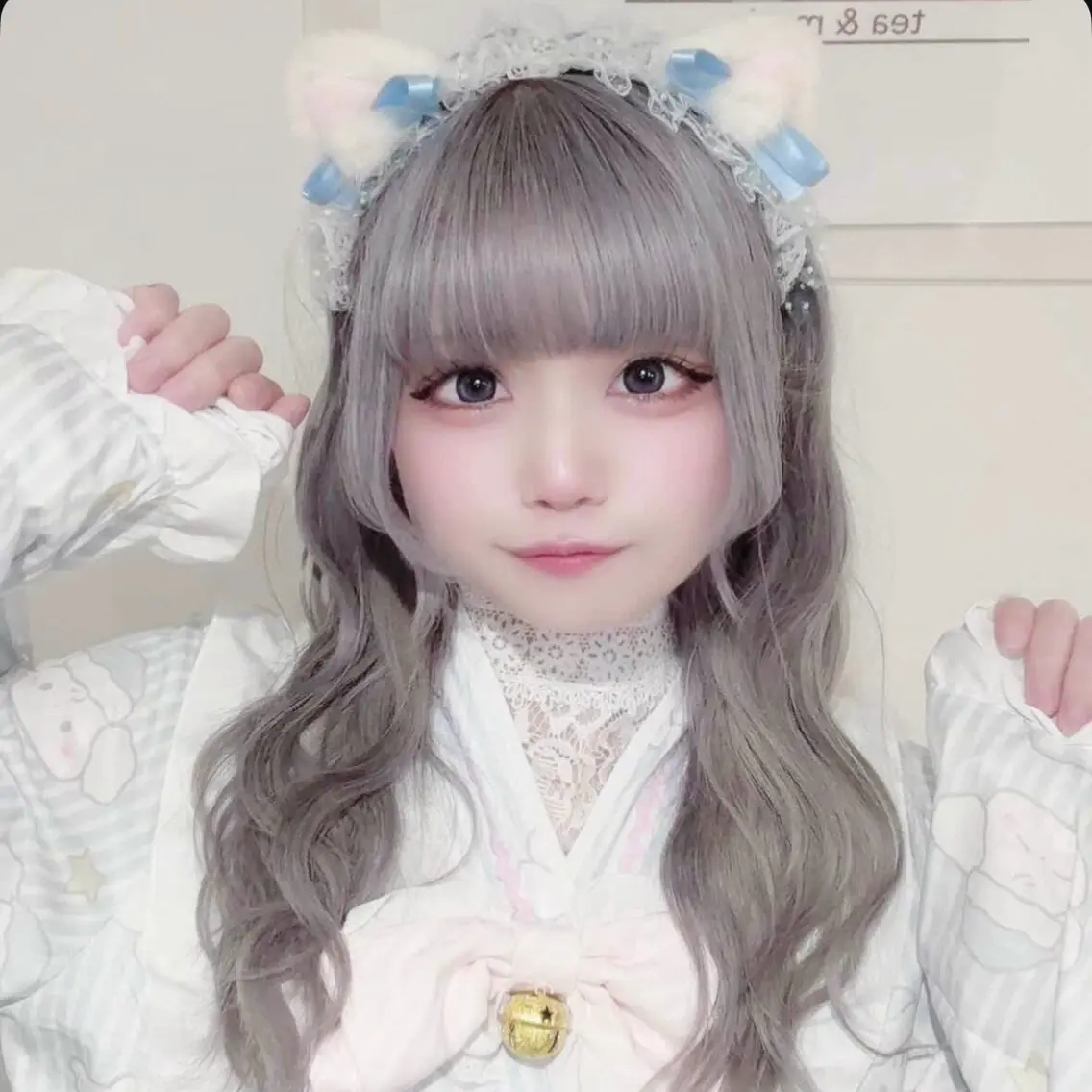 ロング カラー ヘアアレンジ ブリーチ シルバー ヘアカラー トリートメント ヘアセット 渋谷🤍ハイトーン 🤍ボブ🤍FUMUのヘアスタイル