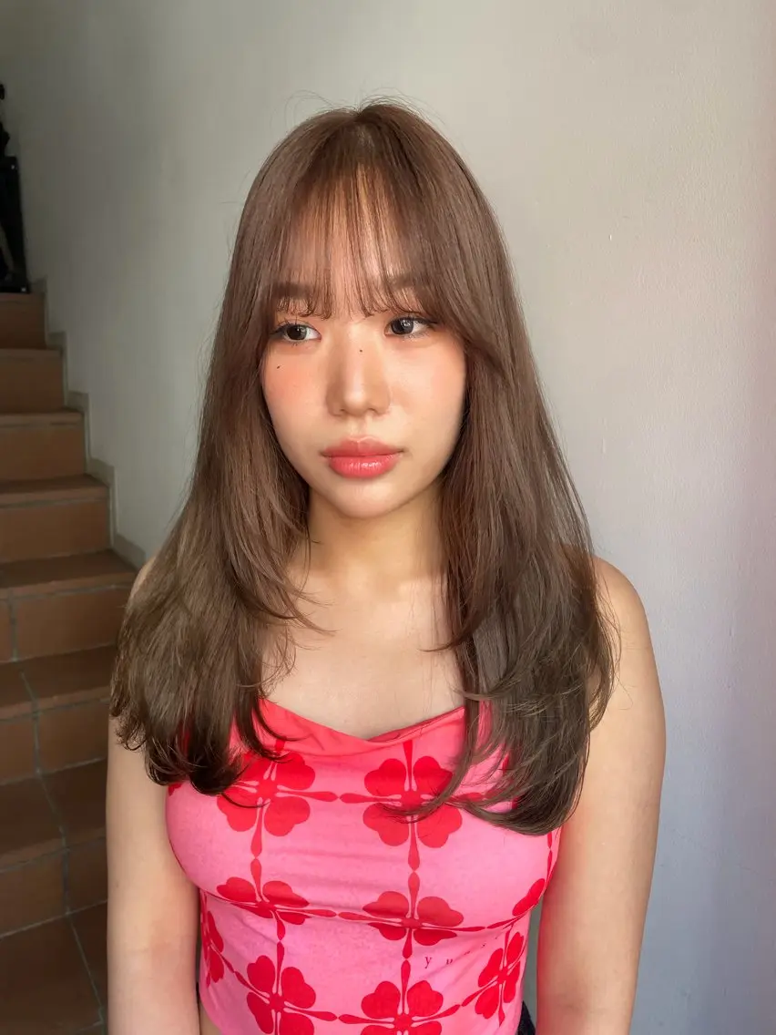 ロング ヘアカラー ミルクティーベージュ レイヤー/あげは🎀のヘアスタイル