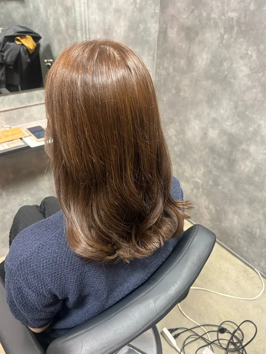 ミディアム ヘアカラー ROWDA ／のヘアスタイル
