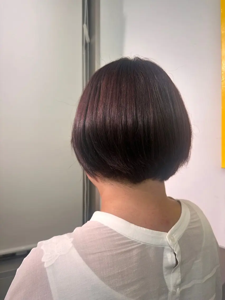 ショート ピンクブラウン ショートヘア ヘアカラー 🫧頭皮ケア×美髪 つむり🐌のヘアスタイル