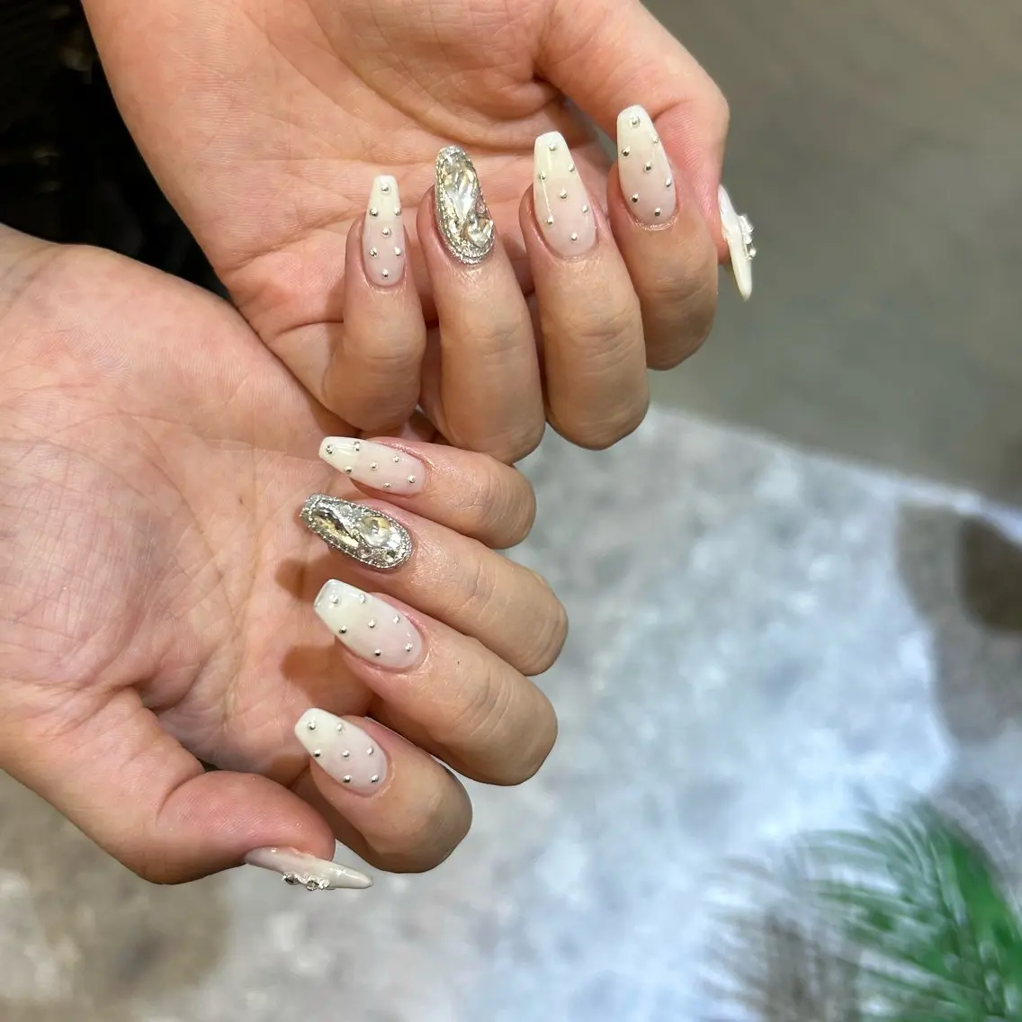 ネイル ハンドネイル 💅🏽 SHIORI🌙のネイルデザイン