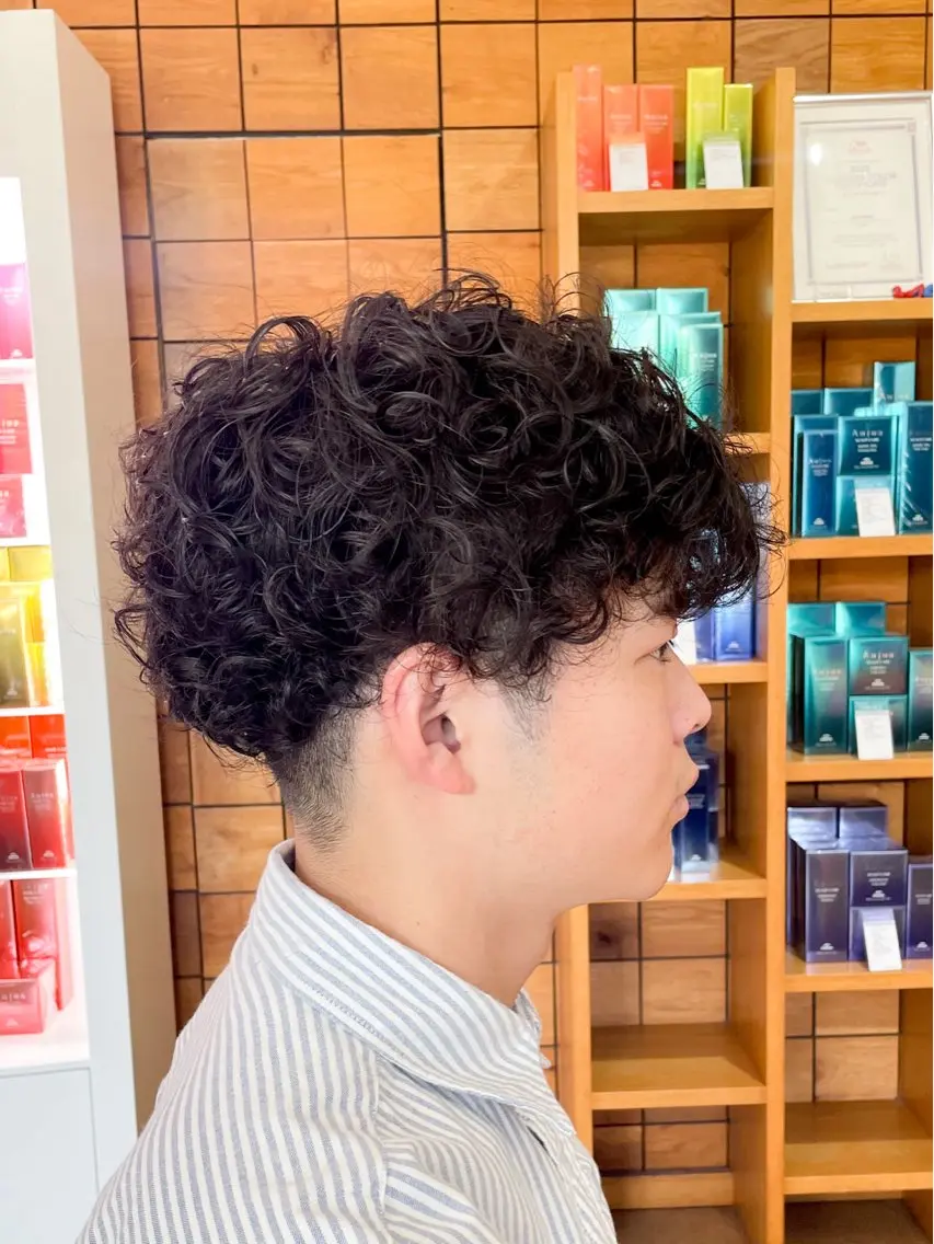 ショート パーマ メンズ メンズヘア⚜️志村 哲也⚜️のヘアスタイル