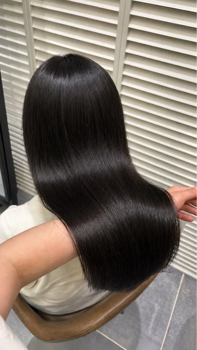 カラー 透明感カラー ダークグレー ダークグレージュ グレージュ ヘアカラー トリートメント 可愛いを仕込む🩰 透明感ヘア/海琴のヘアスタイル