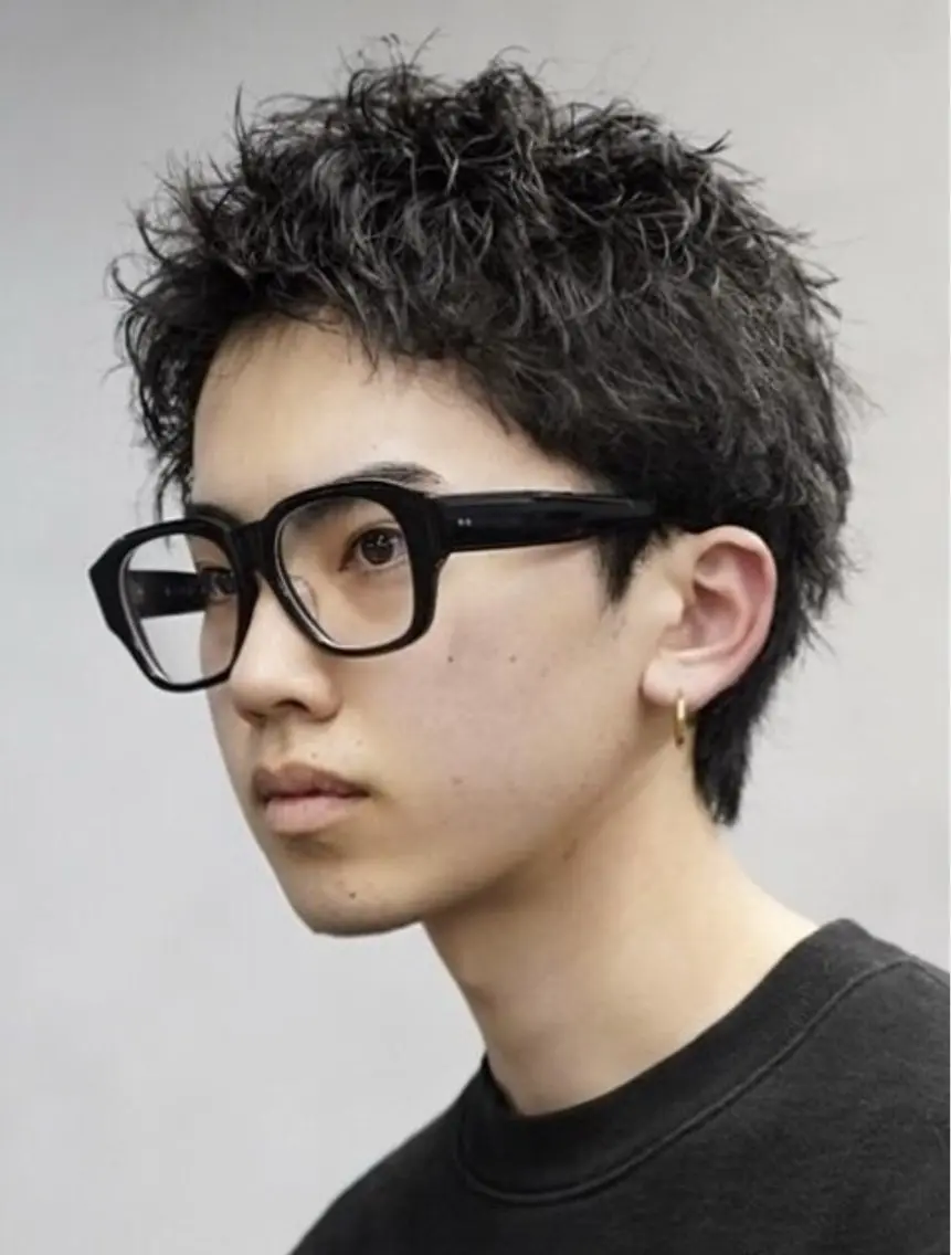 パーマ 中谷海里/フェザー パーマ/スパイキーのヘアスタイル