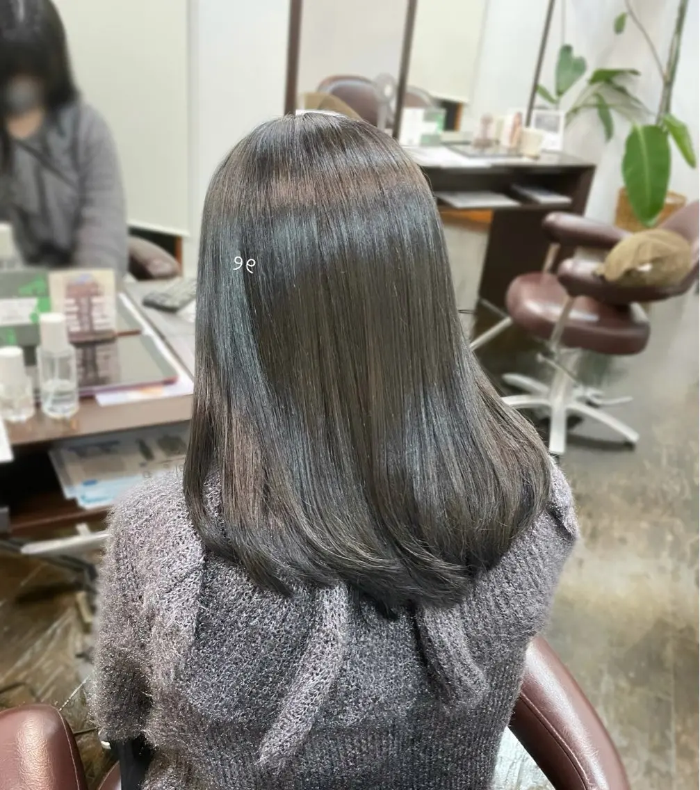 ミディアム カラー 黒髪 ブルーカラー ブルーブラック ヘアカラー nana ♡のヘアスタイル