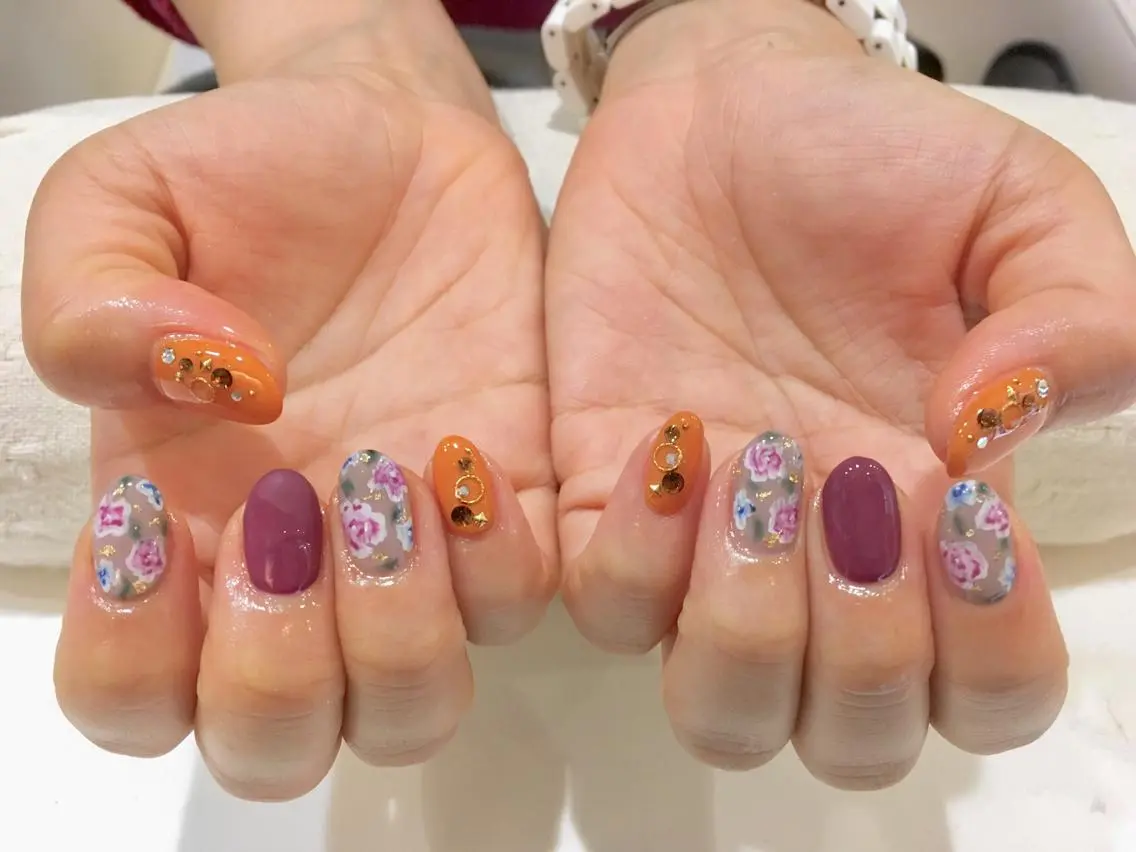 ネイル フラワーネイル nail salon BochiBochiのネイルデザイン