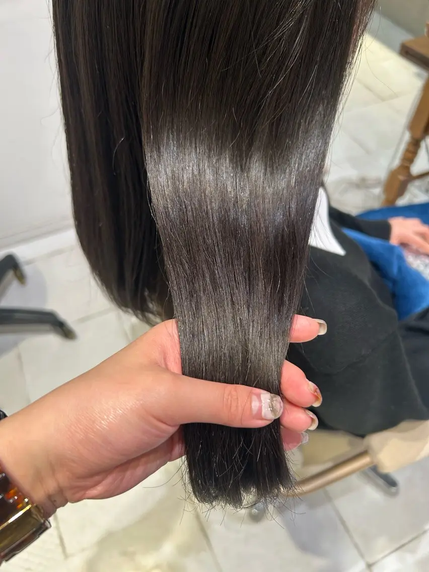 セミロング カラー 髪質改善 トリートメント カット ヘアカラー トリートメント 髪質改善/レイヤー/ お顔まわり/Ami.のヘアスタイル
