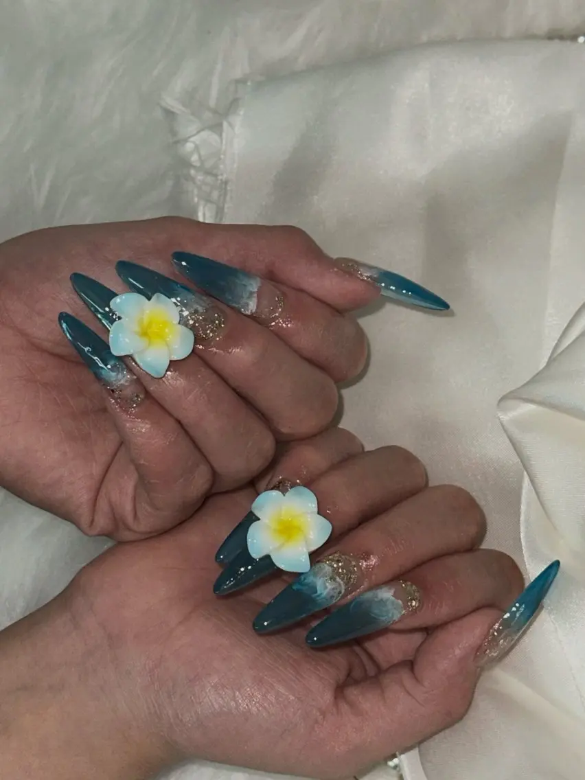ネイル アートネイル ロングネイル スカルプネイル Nailsalon SKiのネイルデザイン
