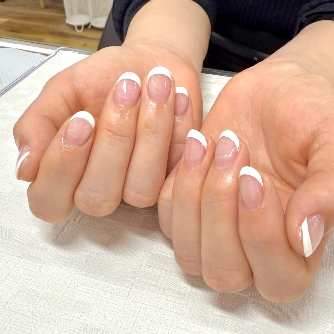 ネイル MAXKELLY正池 白フレンチ募集🕊️のネイルデザイン