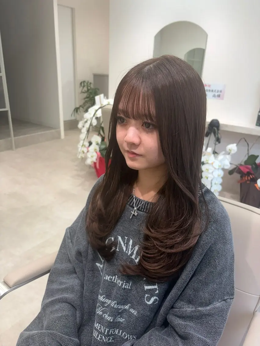 【新規限定】似合わせカット＋艶カラー＋内部補修トリートメント ¥9,900の写真