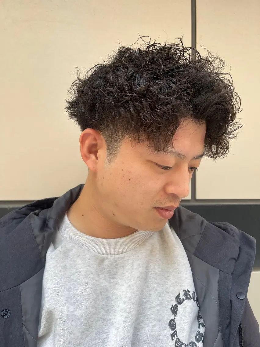 👑メンズ人気No.1👑🌊似合わせカット+波巻きパーマorツイストスパイラルパーマ⚡️の写真