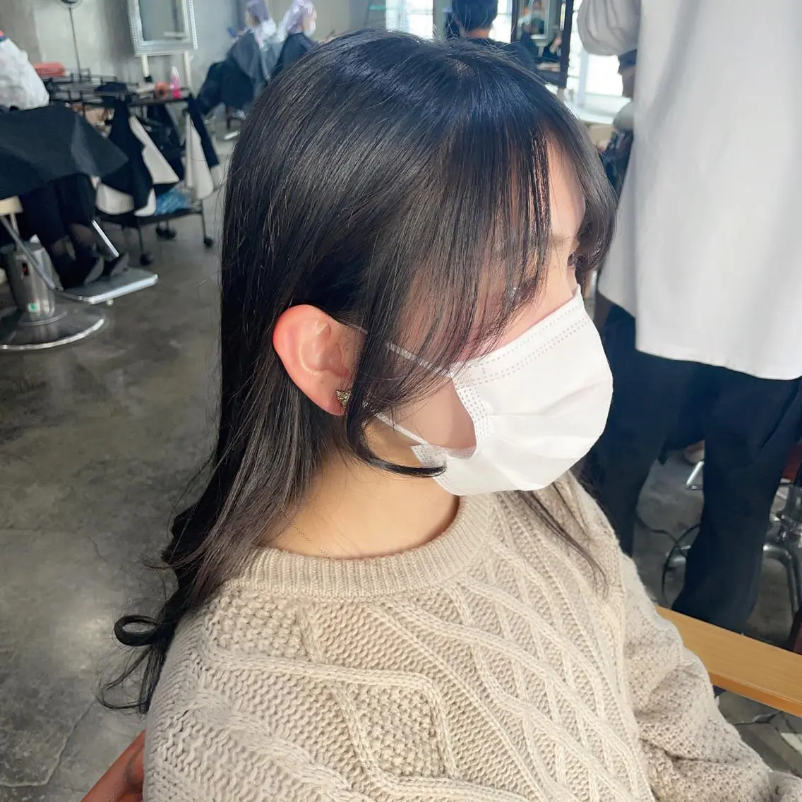 ミディアム カラー 韓国風ヘア 小顔カット カット 🕊miki モテ髪🫧のヘアスタイル