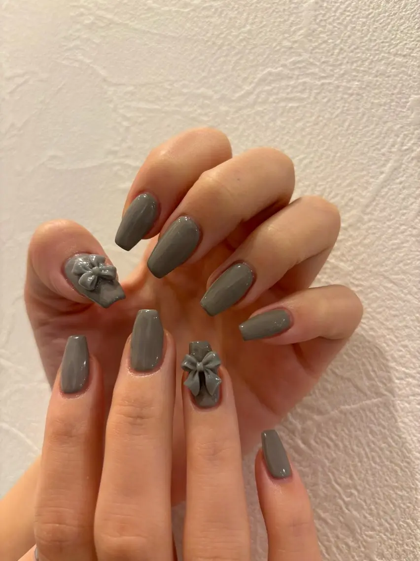 ネイル リボン Ann nailのネイルデザイン