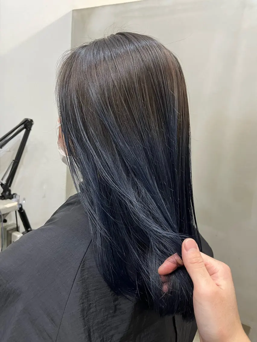 セミロング カラー ネイビーカラー ヘアカラー 中園康 /カラー/ブリーチのヘアスタイル