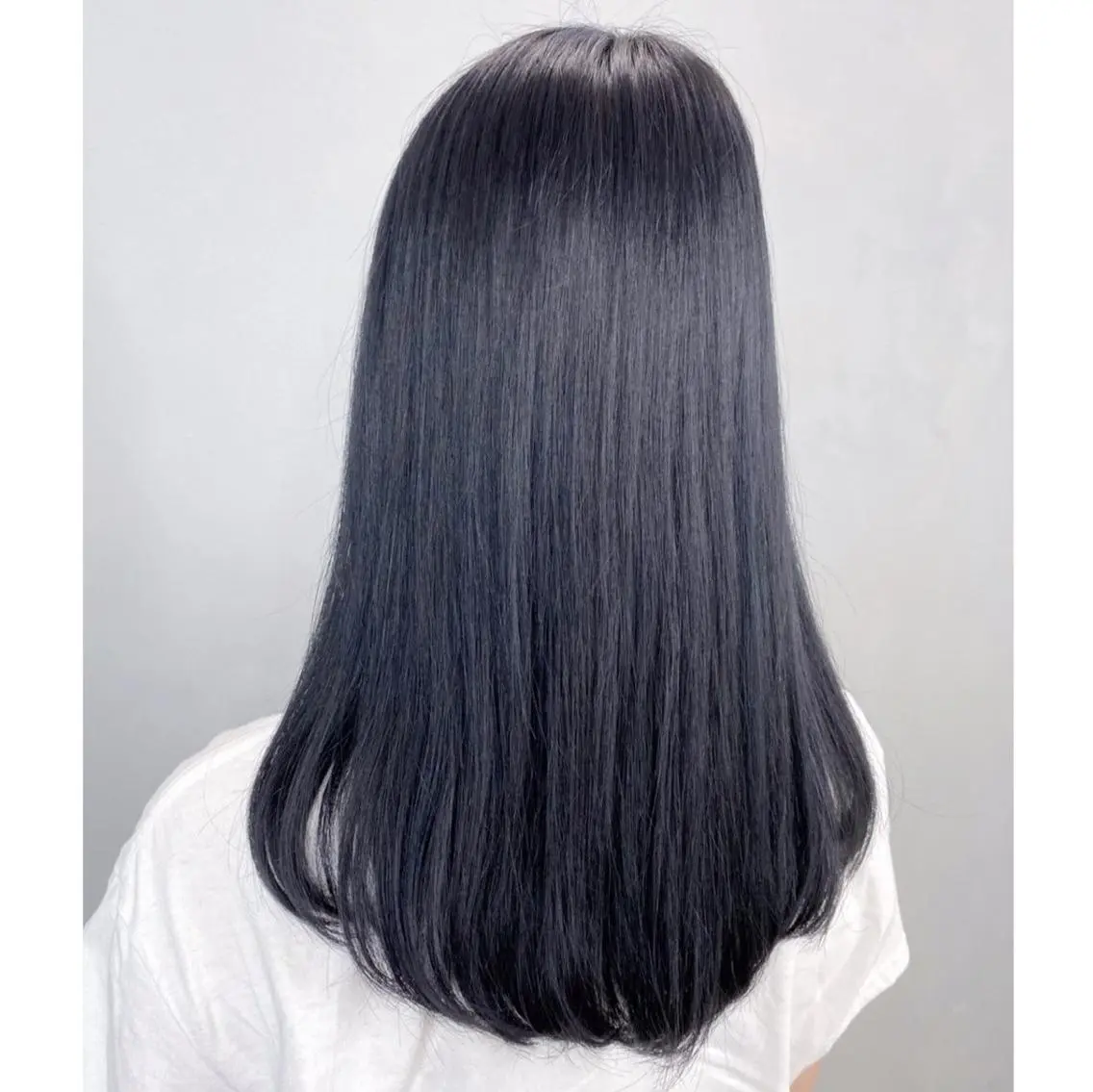 ロング カラー パーマ ヘアアレンジ 黒髪 ネイビーカラー カット 縮毛矯正 トリートメント ITbyALBUM 浦和店のヘアスタイル