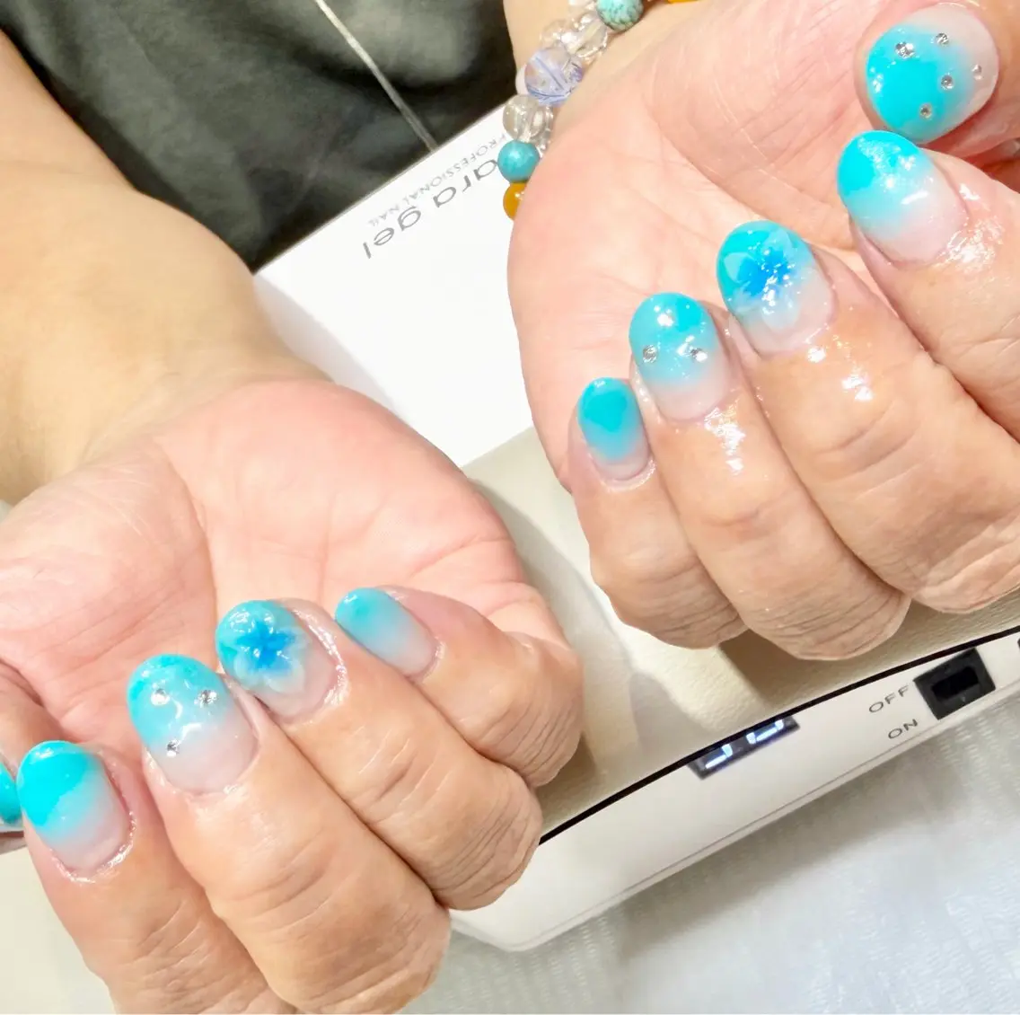 ネイル ハンドネイル 🌺 HIRAOKAのネイルデザイン