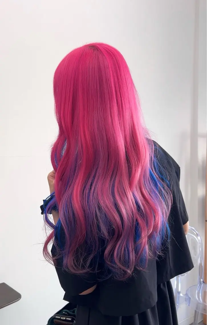 ロング カラー ヘアカラー 木藤 優杏のヘアスタイル