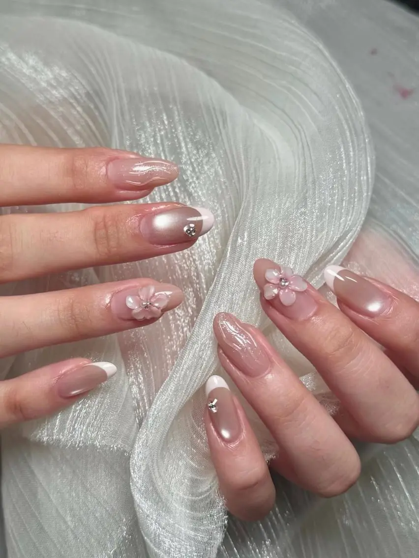 ネイル MOON nailsのネイルデザイン