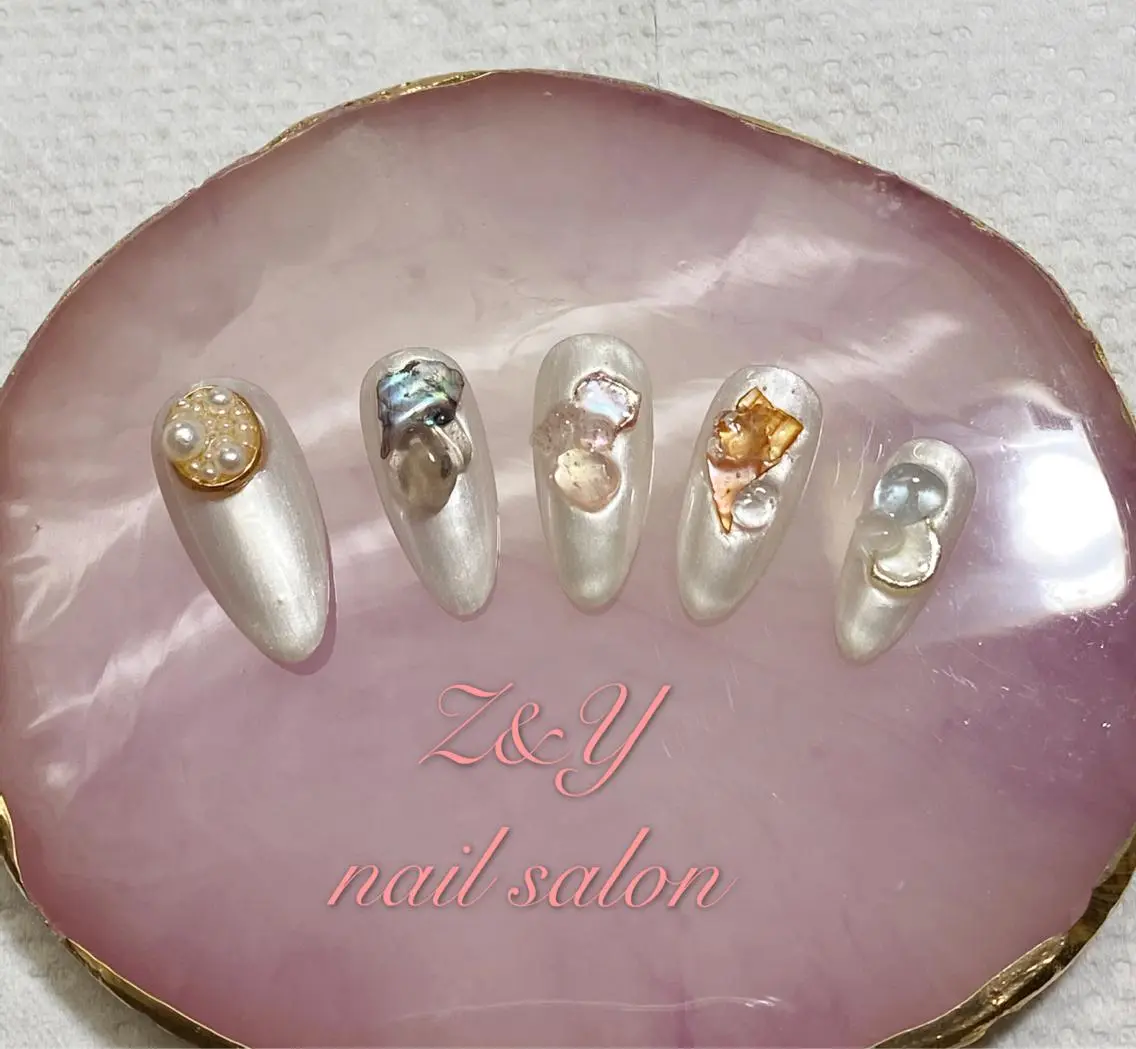 ネイル Z&Y nail salonのネイルデザイン