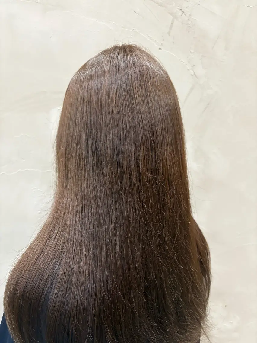 カラー ベージュカラー かわうち れなのヘアスタイル