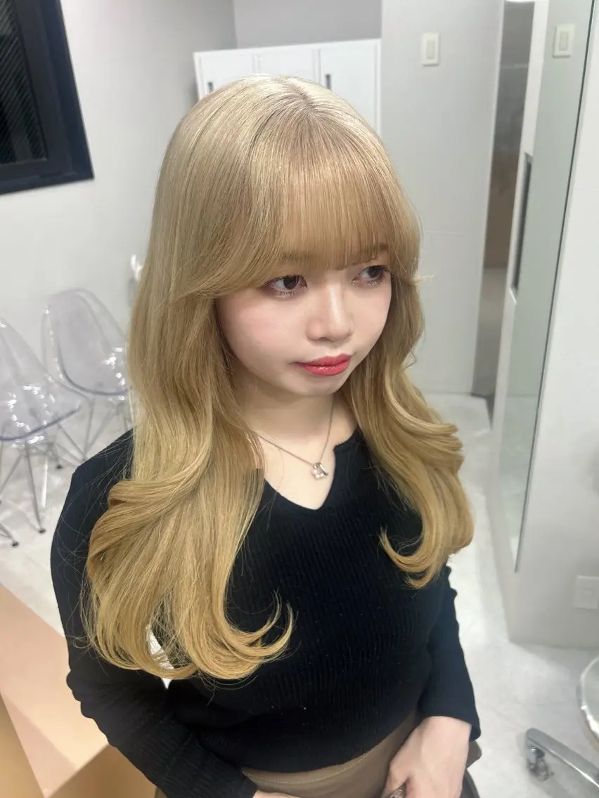 ロング カラー ヘアアレンジ MOMO艶髪 🩵モテカラーのヘアスタイル