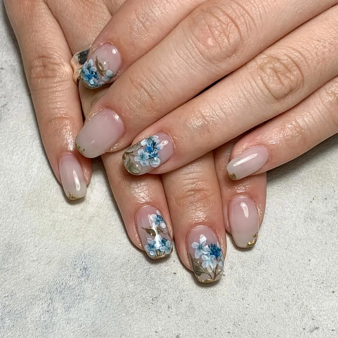 ネイル ハンドネイル FIORITURA aiのネイルデザイン