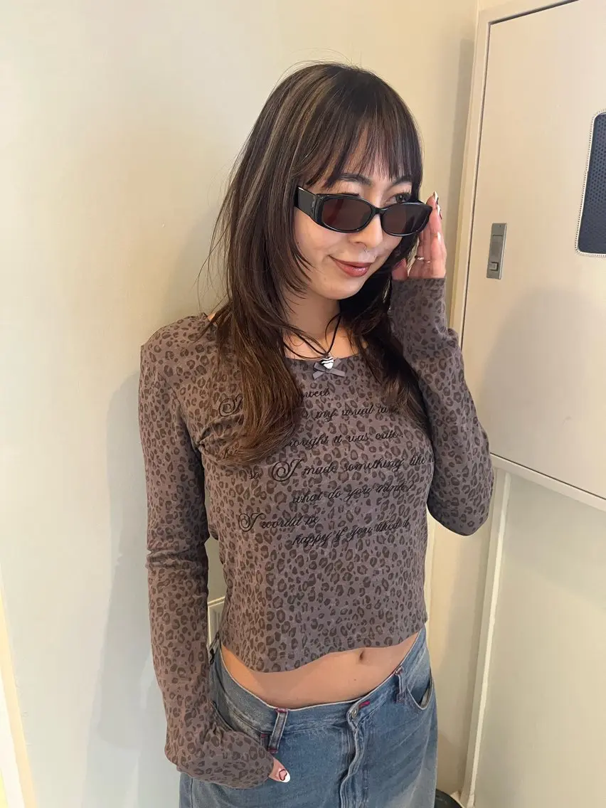 ロング カラー 🦮shiori アイドルオタク🦮のヘアスタイル